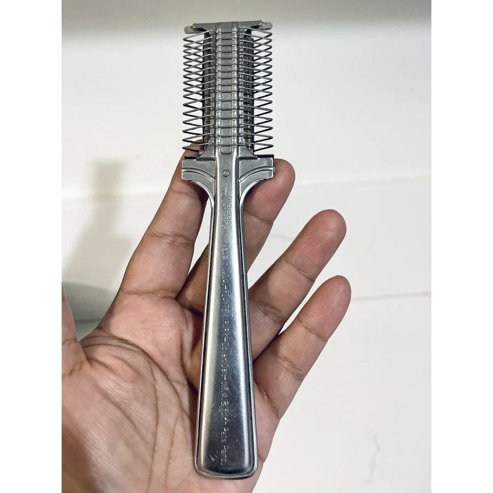 VINTAGE Playtex Hair Cutter Home Barber Trimmer w/Original Case Made In USA READ
